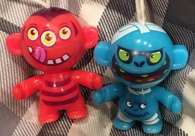 kinder joy halloween toys