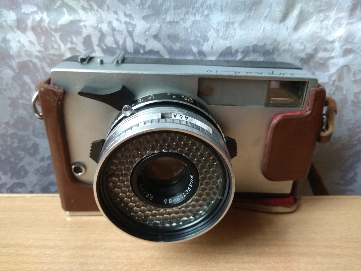 RARE RUSSIAN USSR ZORKI 10 CAMERA + INDUSTAR - 63 lens