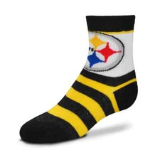 For Bare Feet NFL Assorted Crew Socks One Size and M Large