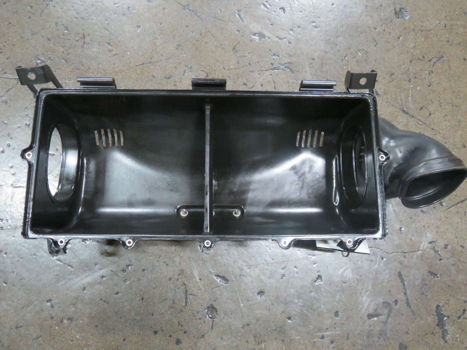 Ferrari 458 Italia, Spider, Lower Air Cleaner Box, Used, Damaged, P/N 252748