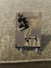 1994 Ted Williams Card Company Roger Staubach’s NFL Football #10 Gale Sayers