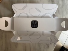 Apple Watch Series 11 42 mm | Natural Titanium GPS + Cellular | Never used