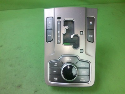 2011 HYUNDAI EQUUS CENTER FLOOR GEAR SELECTOR SHIFTER BEZEL TRIM OEM