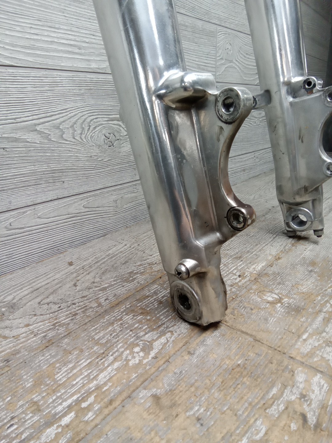 1987 87 Harley Davidson Tour Glide FLTC Front Forks Leg Sliders RH LH DL-687