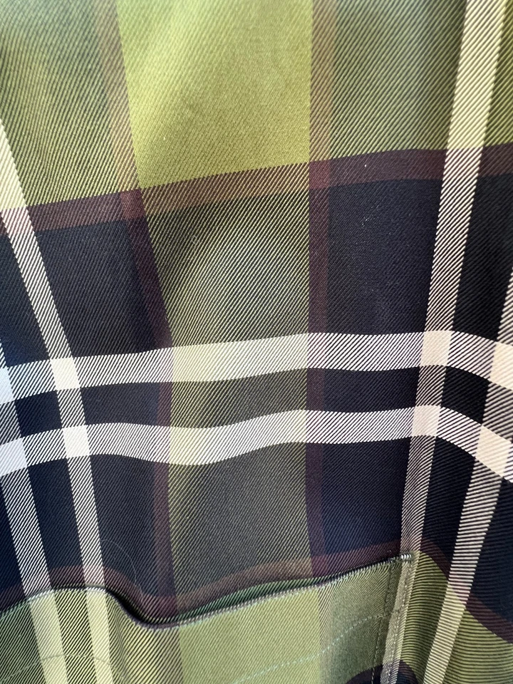 Burberry para mujer a cuadros verde oliva rayas abotonadas talla 4 38 Foto 3 de 4