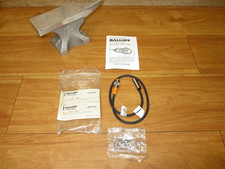 Balluff BES-516-325-E4-Y-S4-PU-00.5 NEW OLD STK Proximity Sensor
