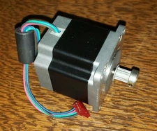 VEXTA STEPPING MOTOR p/n C8022-9212K-C2 Motor 2-Phase Step DC 7V 1.1A  (gs/c10)