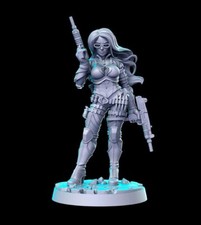 Evil snake Lady - 35mm Scale DnD Miniature  Dungeons and Dragons  RN Estudio