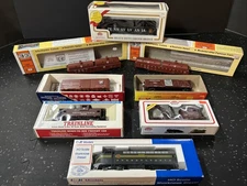 HO Pennsylvania PRR Model Train Set E-R Models Sharknose Diesel Engine w/ Cars