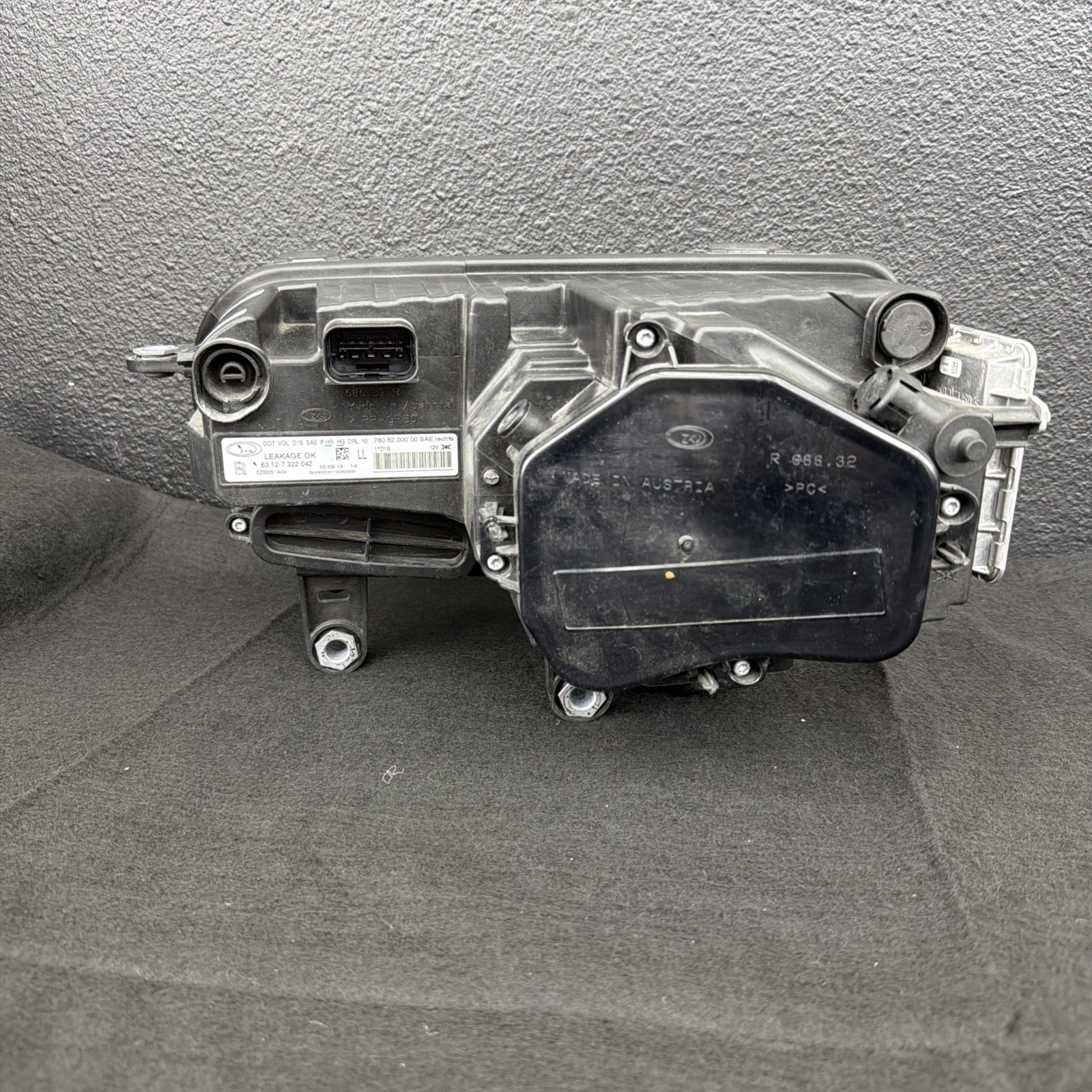 10-18 Rolls Royce Ghost Wraith Dawn RIght RH HID Xenon Headlight 63127322042 OEM
