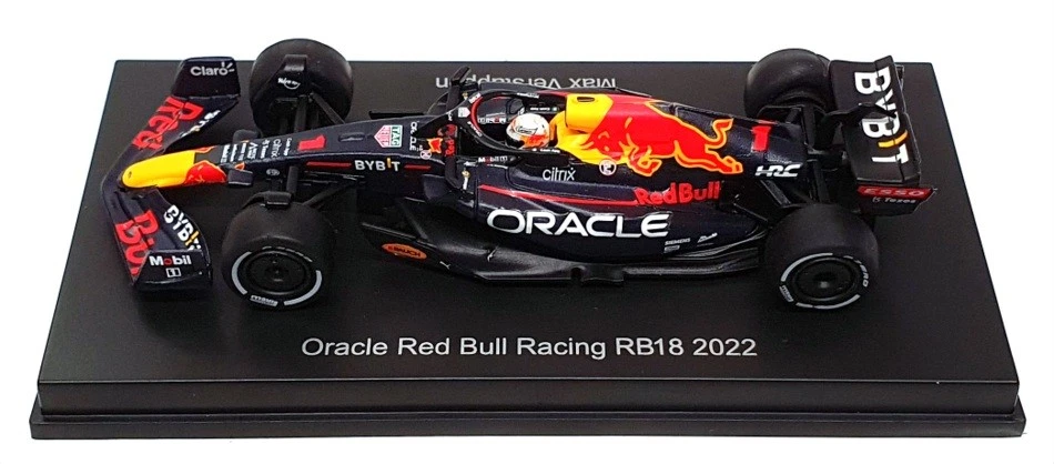 Spark 1/64 Scale Y254 - F1 Oracle Red Bull Racing RB18 #1 Verstappen 2022 - Image 4 of 4