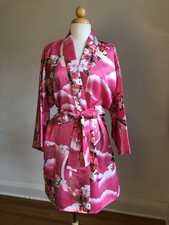 STUNNING VTG NWOT MAMKY Pink Floral Japanese Kimono Short Robe SZ O/S