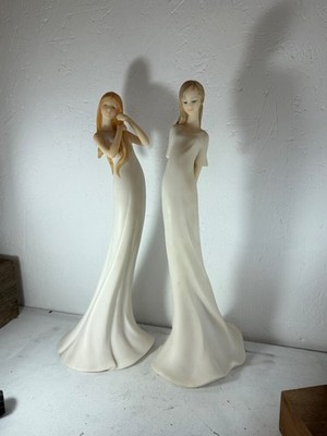Einhorn Studio feines Porzellan 14 Zoll stehende Dame Mädchen Figuren 2er Set