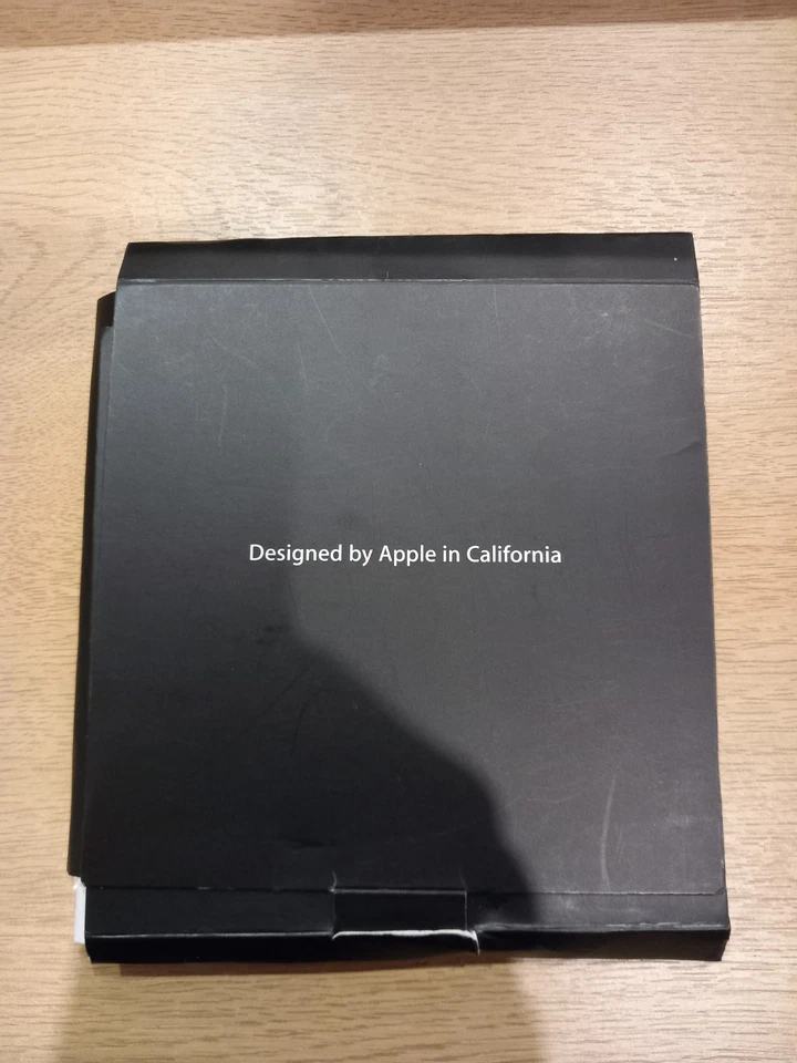 Apple Mac OSX Tiger v10.4.6 - Image 3 of 3