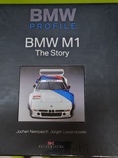 BMW M1 The Story Lewandowski Jochen Neerpasch Jürgen 9783768825238 AUF ENGLISCH