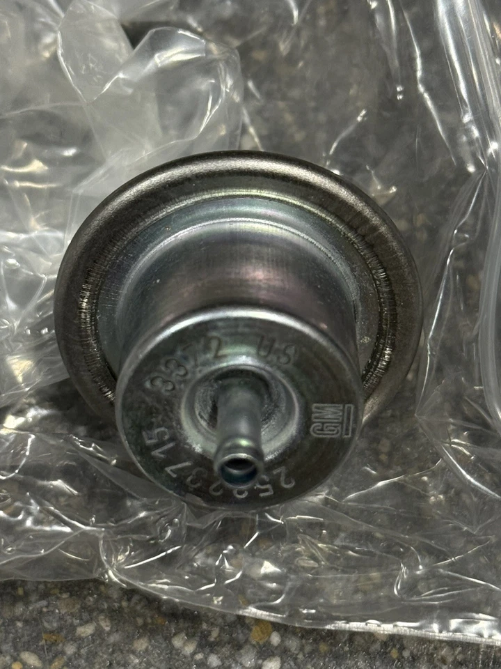 Регулятор давления впрыска топлива WVE 5G1583 подходит для 2001 GMC Yukon - Изображение 2 из 3