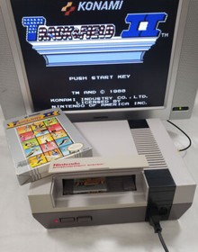 Track & Field II 2 NES AUTHENTIC Complete Box Manual original Nintendo cib