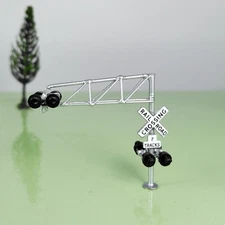 2 x N scale model railroad cantilever grade crossing signal handing light C160