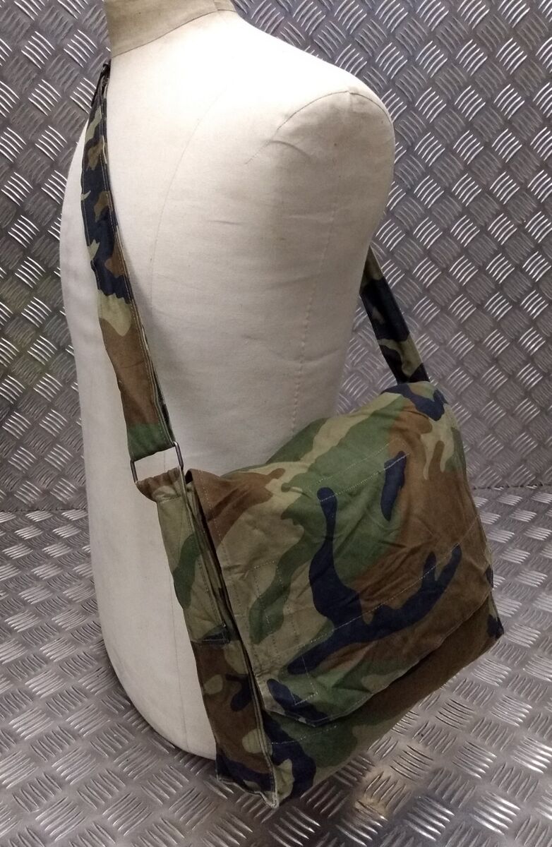 camo shoulder bag