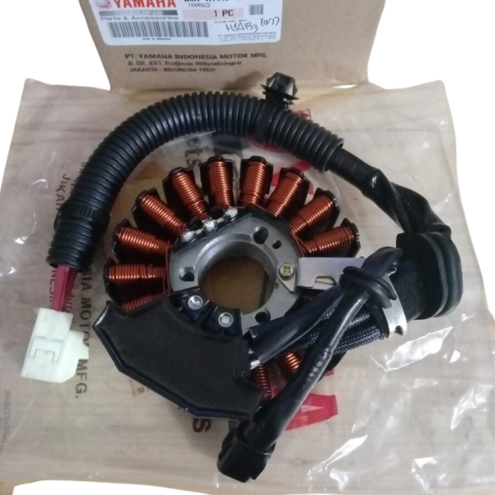 Realize ヤマハ NMAX125/155 Blink SE86J SUS Amazon | Realize NMAX125 NMAX155 バイクマフラー EBJ-SE86J