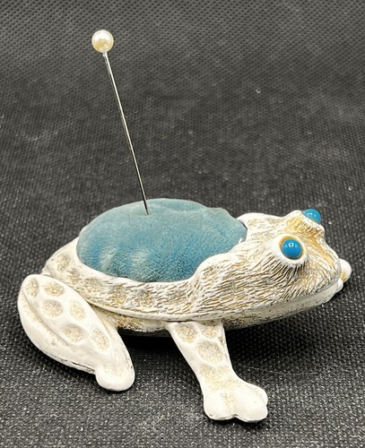 VTG FROG Florenza Pin Cushion Whitewashed Gold Aqua Velvet Trinket Box Sewing - 第 1/6 張圖片