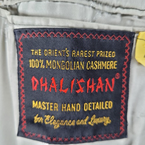VTG Neiman Marcus Grey 100% Mongolian Cashmere Buttoned Over Coat Size Large L - Picture 4 of 20