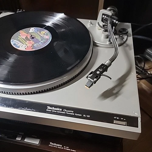 Technics SL-Q2 Direct Drive automatic Turntable