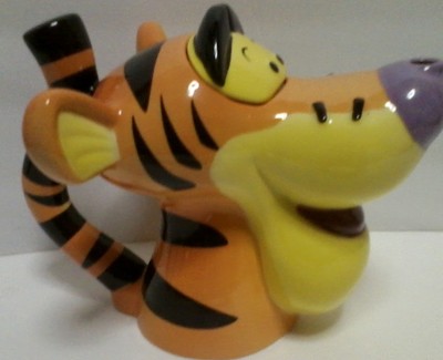 Disney Tigger Face Head Teapot Character Showcase Collection By Paul Cardew 6'' T