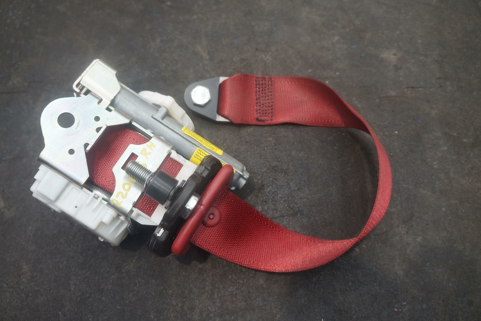 Front Right Passenger Seat Belt Retractor Red 84466200 OEM Ferrari 488 GTB 2016