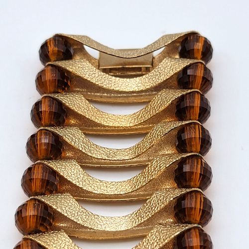 Vintage Napier Bracelet Gold Toned Metal Panel Crystals Linked Chunky - Picture 8 of 8