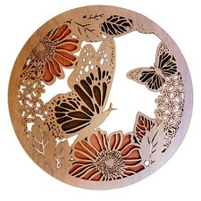 Ein gelasertes Holzst ck Natur