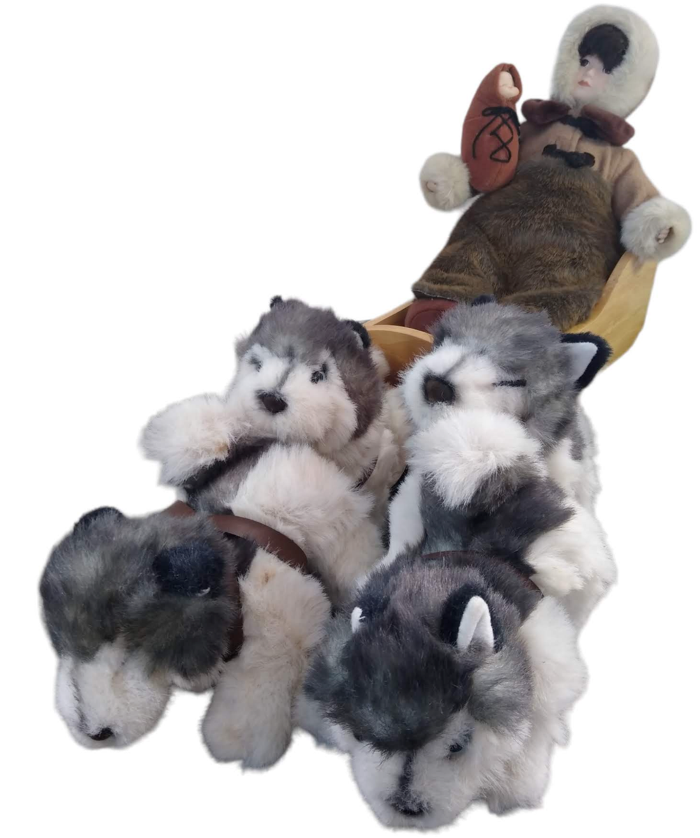 House of Lloyd Crystal Porcelain Eskimo Doll Crystal with Baby