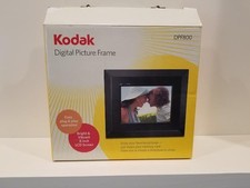 Kodak Digital Picture Frame, displays photos as slideshow Complete