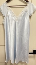 Oscar De La Renta Baby Blue Slip Dress Lace Detail Sz M