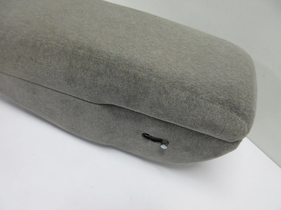 雪佛兰 S10 GMC Sonoma 中控台扶手盖灰色布 — 第 2/4 张图片