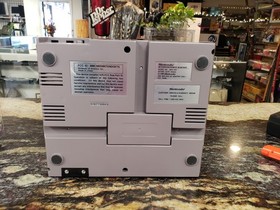 NINTENDO: NINTENDO MODEL ACTION SET (NES-ACMH-USA-3) W/ GAME TOP GUN