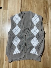 Vintage Argyle Men  s Sweater Vest 1980s Collegiate Academic Beige