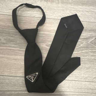 PRADA Herren Krawatte Schwarz aus Polyester mit Logo handgefertigt uni