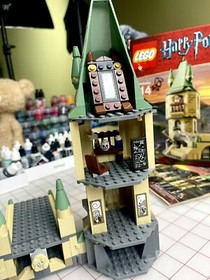 LEGO Harry Potter: Hogwarts (4867) 100% Complete Set with Box