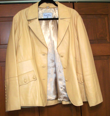 PAMELA MCCOY PLUS 1X SOFT YELLOW LEATHER DESIGNER JACKET COAT~GOLD SATIN LINING~