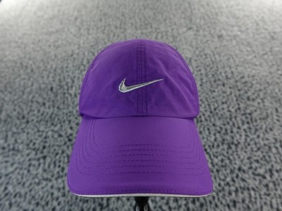 Nike Golf Hat Cap Strapback Purple 510603-541 SAMPLE Silver Embroider Ventilated