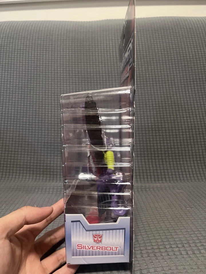 HASBRO Transformers Universe 2003 SILVERBOLT - Beast Wars Purple Wolf Eagle - Image 4 of 4