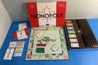 Vtg 1982 Parker Bros CANADIAN MONOPOLY Board Game Bilingual COMPLETE & Beaver