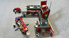 Lego City Fire Station #7945 With Minifigs, Missing 2 Pieces, No Box or Manual
