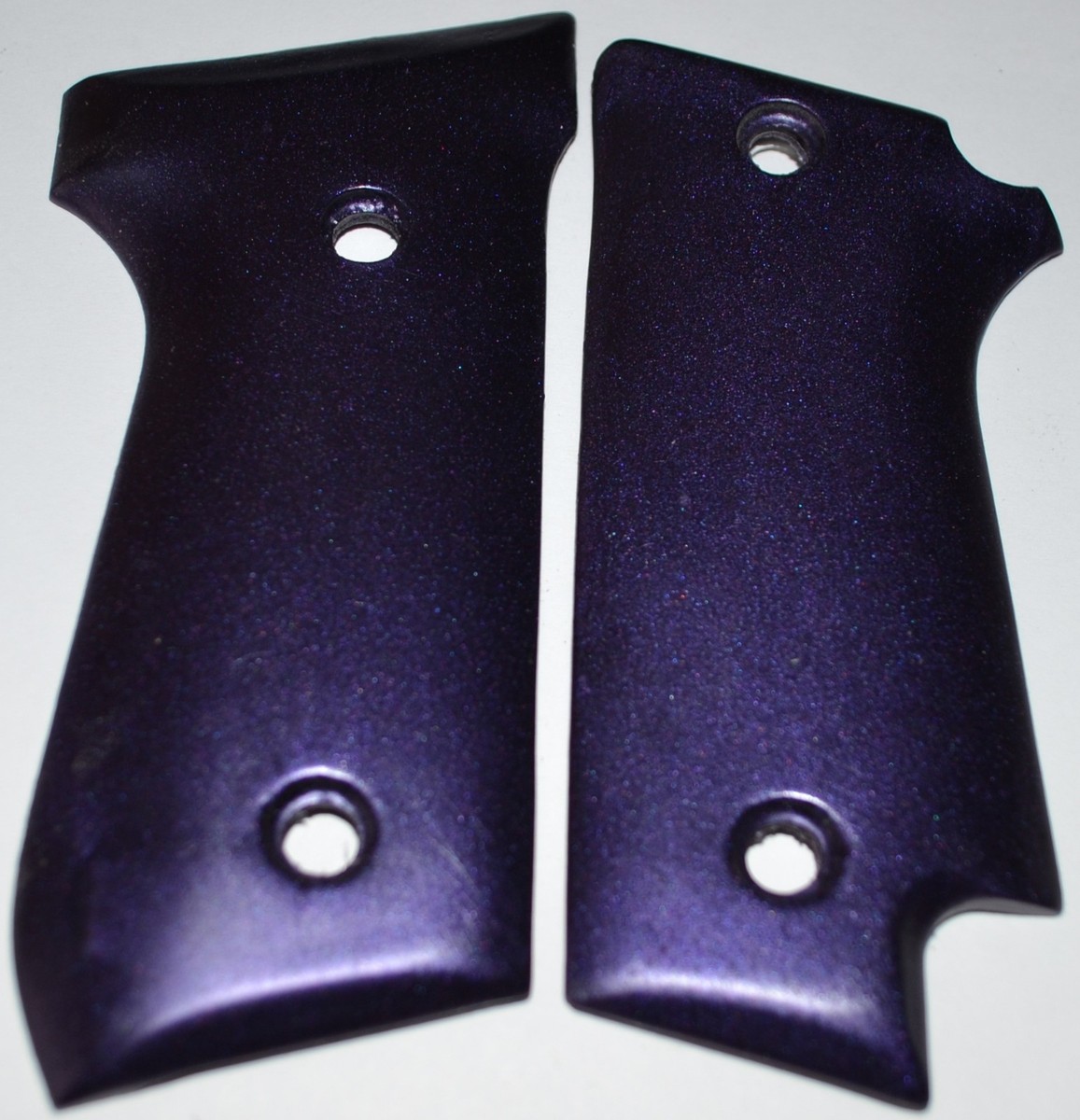 Beretta 92 S pistol grips early bottom mag release pearl with gold leaf