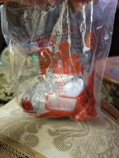 2016 The Secret Life Of Pets  Chloe #8 McDonald’s Happy Meal Toy New in Package