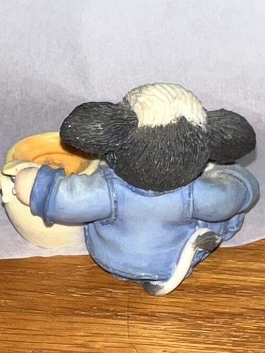 Mary Moo Moos 1995 Enesco Sweet Warm And Wonderful Cow Figurine Apples And Cider - Picture 7 of 12