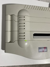 Solo console Amstrad Gx4000 - si accende (non testata) buone condizioni pulita 