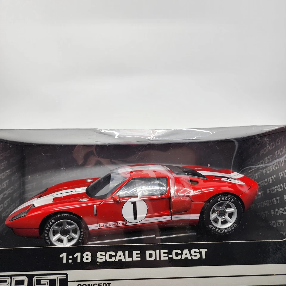 BeanStalk Group Ford GT Concept Car #1 Red/White 1:18 Diecast *READ DESCRIPTION* - Image 3 of 4