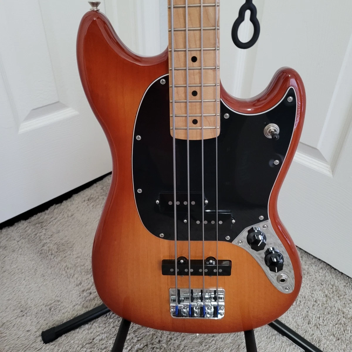 Fender Mustang Bass for sale | eBay